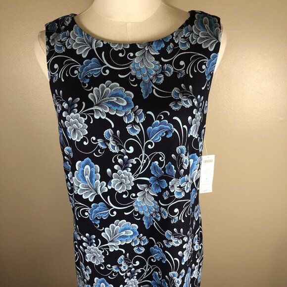 NEW Chico’s Sleeveless Shift Ponte Classic Navy Boatneck Dress Size 1 (US 8) - Picture 2 of 12